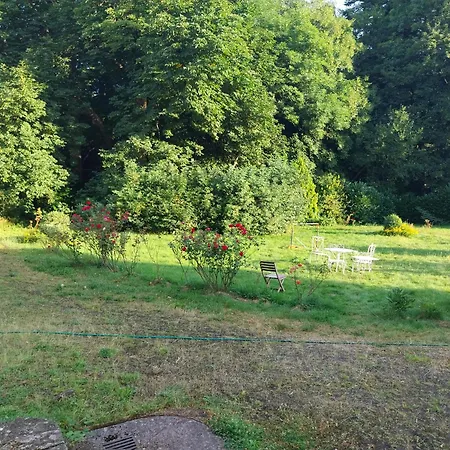 Alojamento de Acomodação e Pequeno-almoço D'hotes Au Domaine Des Possibles 3*