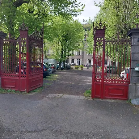 Alojamento de Acomodação e Pequeno-almoço D'hotes Au Domaine Des Possibles 3*